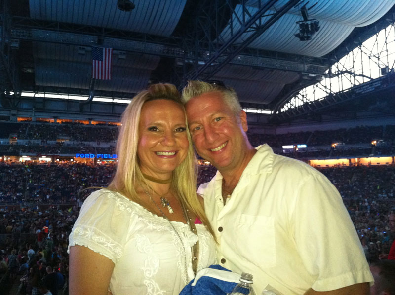 Kenny chesney and tim mcgraw ford field detroit #6